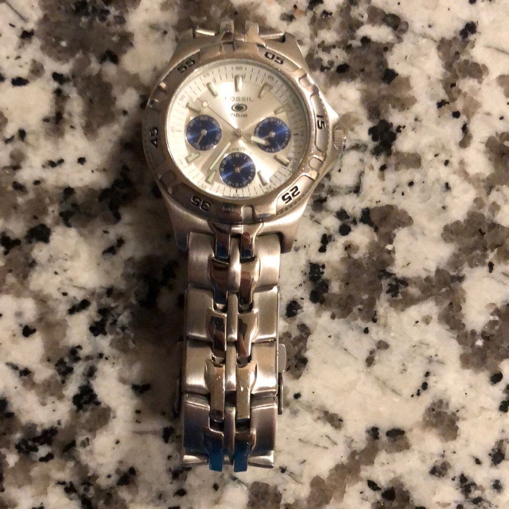 Fossil watch